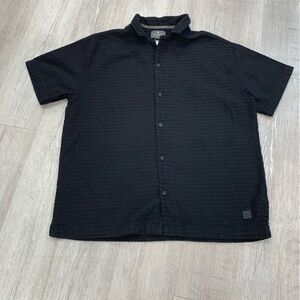 Saints Studio Black Textured Button Front Shirt.  Size 2X